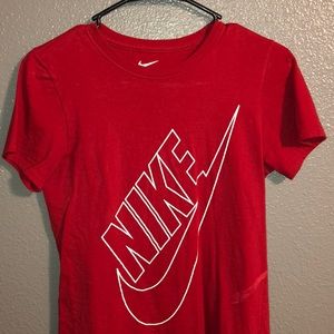 Women’s Nike Tee